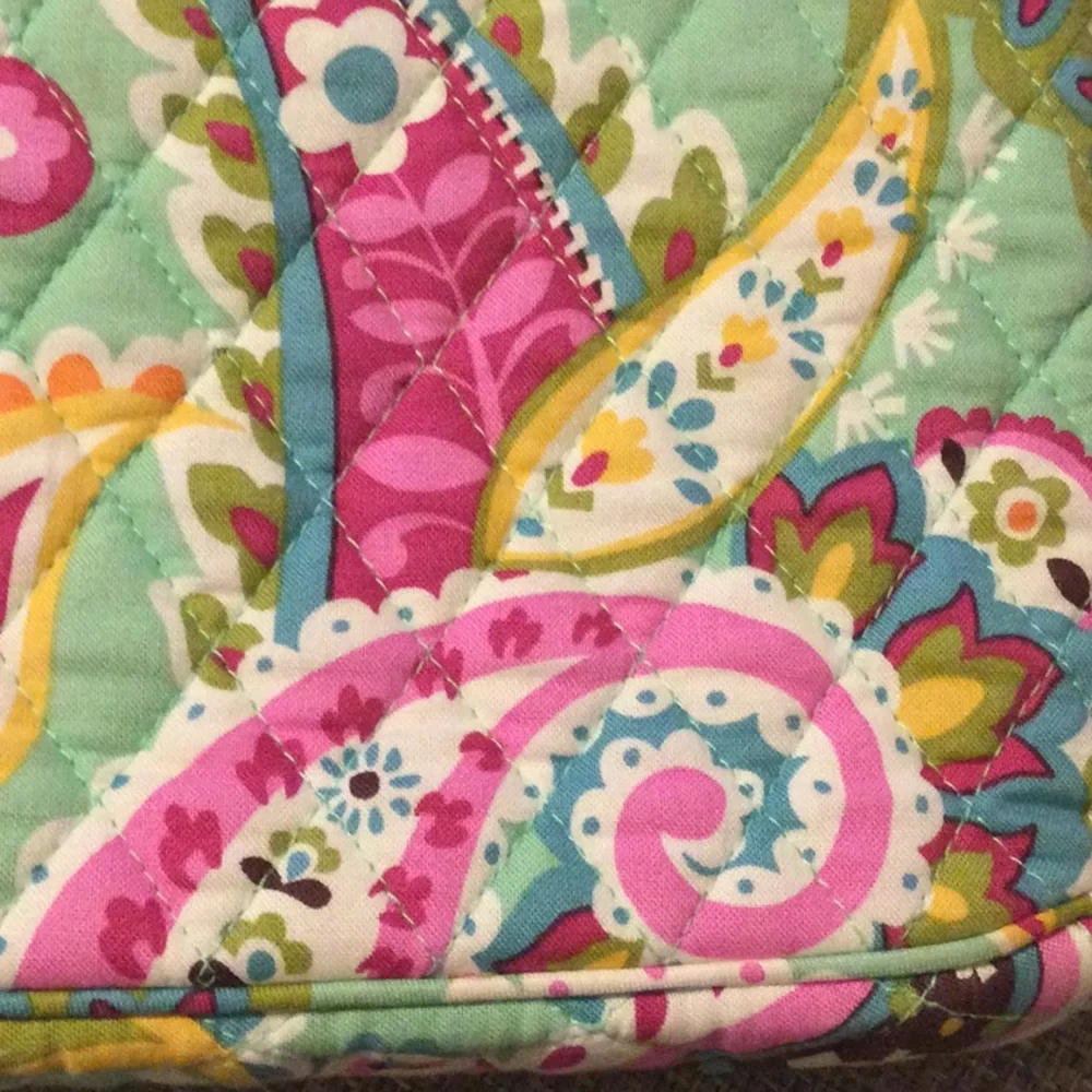 Vera Bradley purse - Picture 14 of 16